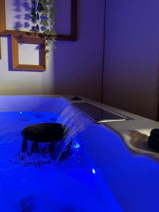 Relax Nella Jacuzzi In Toscana Colle Val D'Elsa Exteriör bild